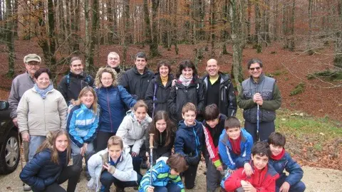 31-Grupo-poscomuni&oacute;n-Excursi&oacute;n-Urbasa-1110.jpg