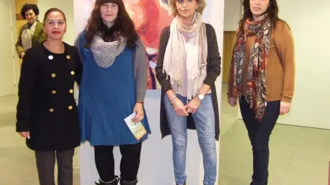9-Exposici&oacute;n-pl&aacute;stica-de-Beatriz-Rubio-en-Castej&oacute;n-1112.jpg