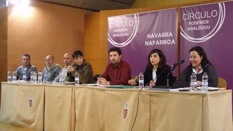 12-Debate-Podemos-Navarra-Castej&oacute;n-1112.jpg
