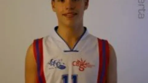15-Gonzalo-Huerta-1113-199x300.jpg