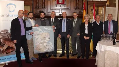 25-Presentaci&oacute;n-Fungitur-Pradej&oacute;n-1118.jpeg