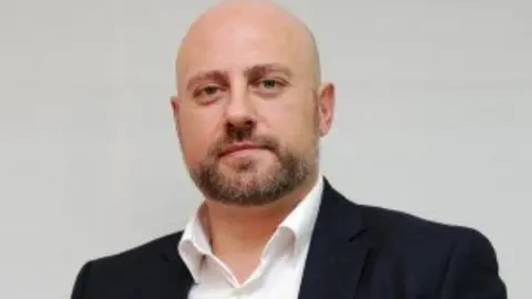 12-Jos&eacute;-Luis-Aristi-candidato-PSN-Milagro-1119-300x225.jpg