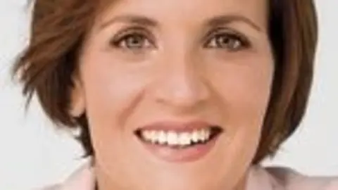 9-PSN-Mar&iacute;a-Victoria-Chivite-Navascu&eacute;s.jpg