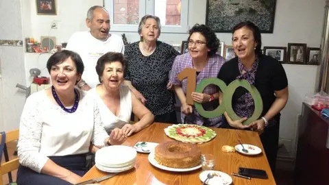 31-Cumplea&ntilde;os-Gema-y-Anabel-1129.jpg