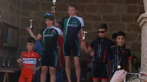 17-Podium-Mukaria-1130.jpg