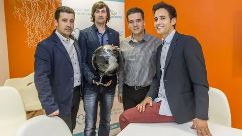 21-Socios-de-Multihelpers-Ram&oacute;n-Sola-Alberto-Aguado-Javier-Guembe-y-Adri&aacute;n-Miranda-1131.jpg