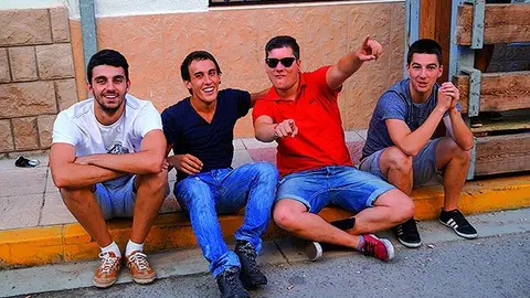 Fiestas-de-la-juventud-Ribaforada-web-.jpg