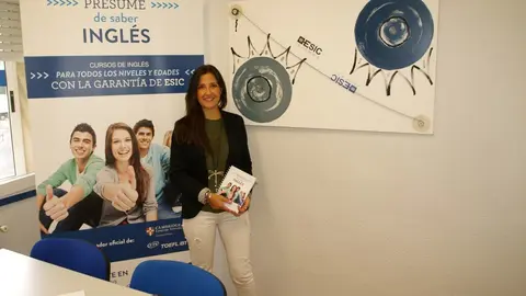 20-&Aacute;ngela-Carnicero-de-ESIC-Idiomas-1140-1024x768.jpg