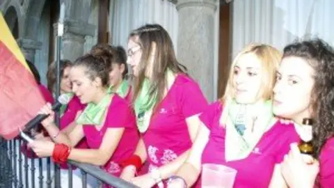 13-Fiestas-de-Agreda-2-1143-300x225.jpg