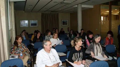 26-Taller-de-escaparatismo-C&aacute;mara-de-Comercio-1147-1024x768.jpg
