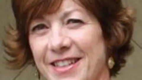 Nadine-Azlor.jpg