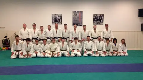 16-Shogun-participantes-en-curso-de-Kata-1148-1024x768.jpg