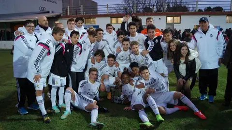 15-Real-Madrid-campe&oacute;n-Torneo-F&uacute;tbol-Cadete-de-la-Ribera-1151-1024x680.jpg