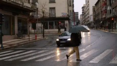 4-Paso-de-cebra-en-la-Avenida-Zaragoza-1155-300x225.jpg