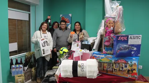 Entrega-cesta-Cabalgata-008.jpg