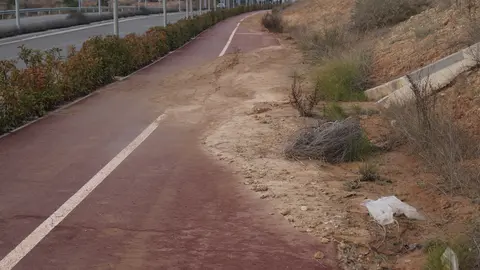 3-Carril-bici-a-Las-Labradas-en-mal-estado-1156.jpg