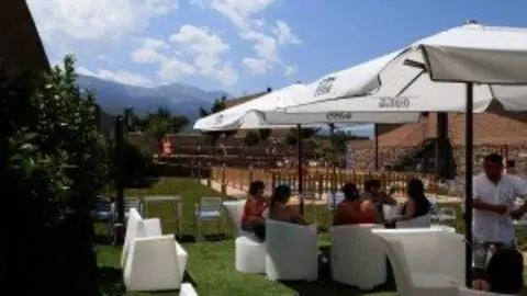 26-Hotel-El-Comendador-de-A&ntilde;&oacute;n-1157-300x225.jpg