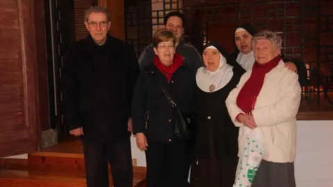 Las-dos-religiosas-en-su-despedida-1024x683.jpg