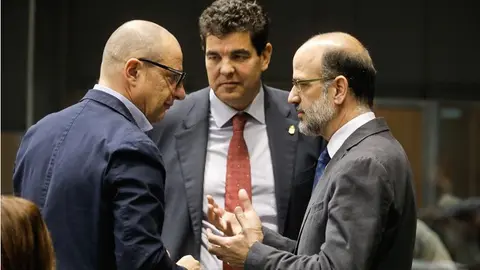 Carlos-Gimeno-Luis-Casado-y-Alberto-Catal&aacute;n.jpg