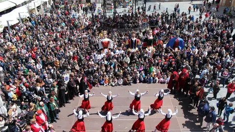 17-Gigantes-y-dantzaris-Jornadas-de-la-Verdura-1164.jpg