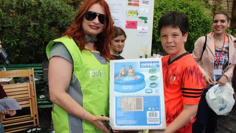 38-Ak&iacute;-sorteo-en-el-mercadillo-de-Amimet-1166.jpg