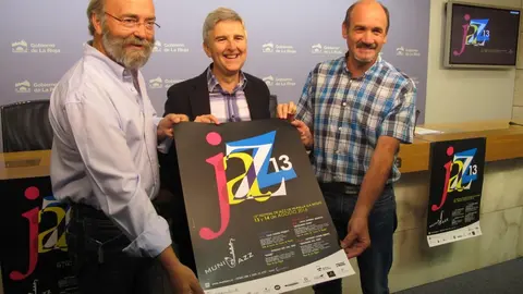 Presentación-MUNIJAZZ-Jesús-Montiel-y-Eduardo-Rodríguez-Osés-y-Claudio-García-Lasota-1024x768.jpg