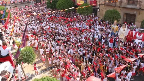 12-Cintruenigo-cohete-archivo-1173.jpg