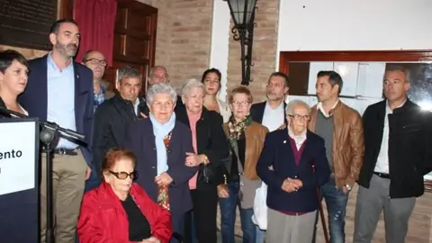 Corella-Placa-a-los-fusilados-del-36-028.jpg