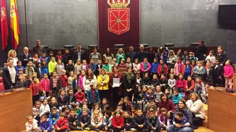 34-Visita-parlamento-colegios-p&uacute;blicos-de-Valtierra-y-Villafranca-1180.jpg