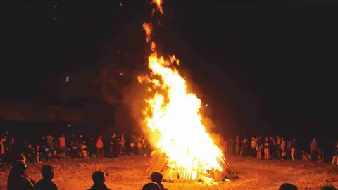 hogueras.jpg