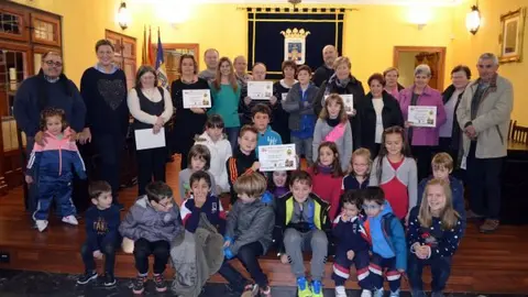 foto-familia-ganadores-belenes.jpg