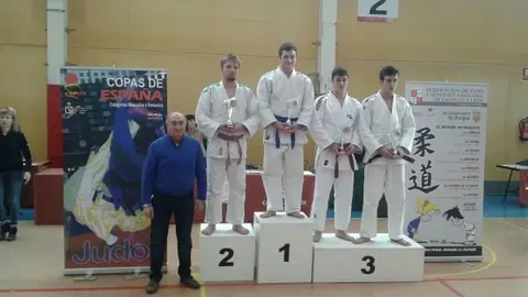 Nicolas-Diez-en-el-Podium.jpg