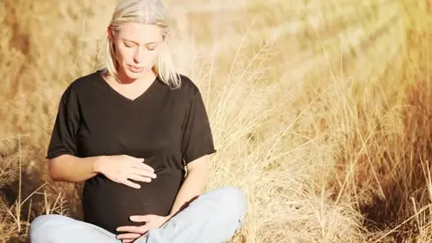 pregnant-775028_1280.jpg