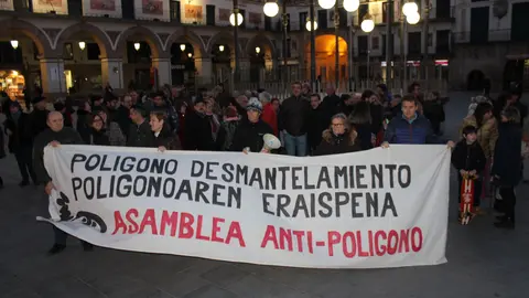 13-Concentracion-antipoligono-Tudela-1188.jpg