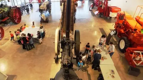 Adopta-un-tractor.jpg