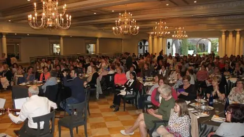 Fiesta-de-la-Asociaci&oacute;n-de-mujeres-033.jpg