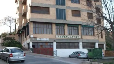 4-Edificio-El-Castillo-junto-al-Cerro-de-Santa-B&aacute;rbara-1191-e1491383682224.jpg