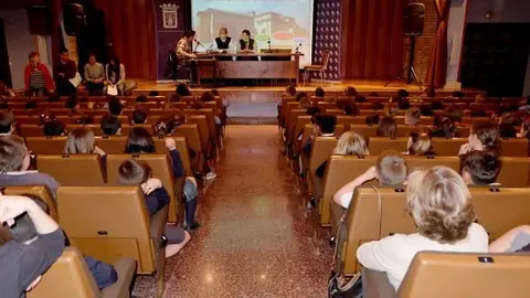 radioescolar1.jpg