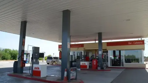 18-Gasolinera-AVIA-Murchante-1195.jpg