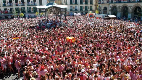 Durante las grandes aglomeraciones como el cohete hay que vigilar las pertenencias de cada uno