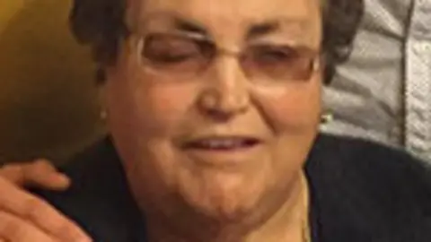 Mar&iacute;a Luz S&aacute;nchez Gil