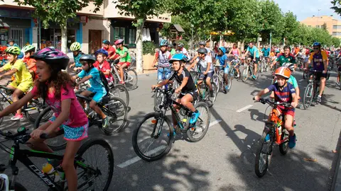 D&iacute;a-popular-de-la-bicicleta-019