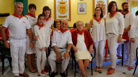 MAYORES-183