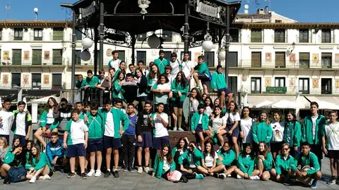 La Anunciata ha comenzado el curso por todo lo alto. Con un mont&oacute;n de actividades que fomentan el compa&ntilde;erismo y la diversi&oacute;n de sus alumnos con unas convivencias divertid&iacute;simas por el centro de Tudela. 
&iexcl;&Aacute;nimo con el curso 2017-18!