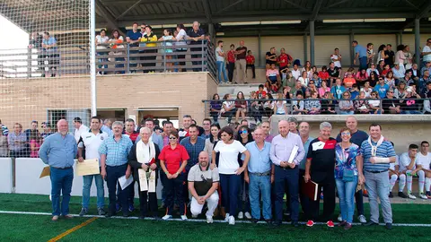 14-Nuevo-campo-de-f&uacute;tbol-de-Milagro-1206