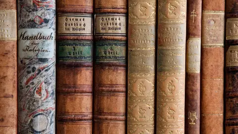 Austria_-_Admont_Abbey_Library_-_1381