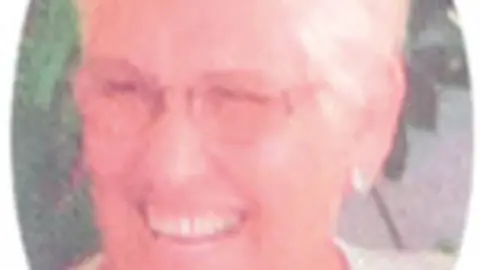 Mar&iacute;a-D&iacute;az-Guerrero