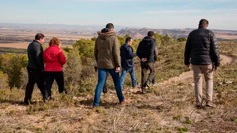 Visita de los parlamentarios a la zona de Bacelosa