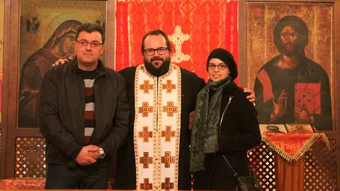 Adrian Tatar, Daniel prode y Simona Ilie forman parte de la amplia comunidad rumana de Mall&eacute;n (Zaragoza) y alrededores