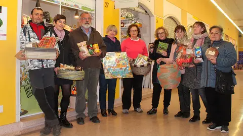 Algunos de los voluntarios de la tienda de Comercio Justo de Tudela